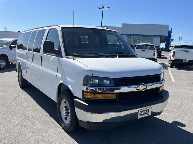 2020 Chevrolet Express LT