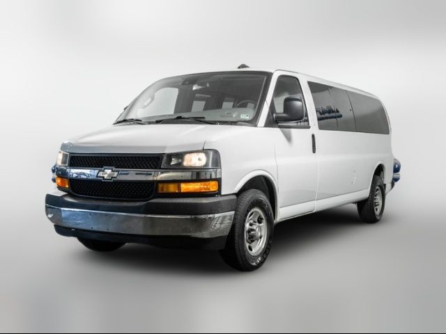 2020 Chevrolet Express LT