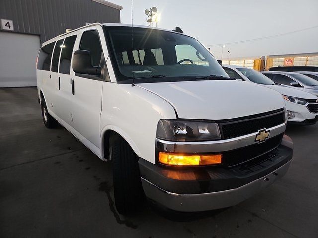 2020 Chevrolet Express LT