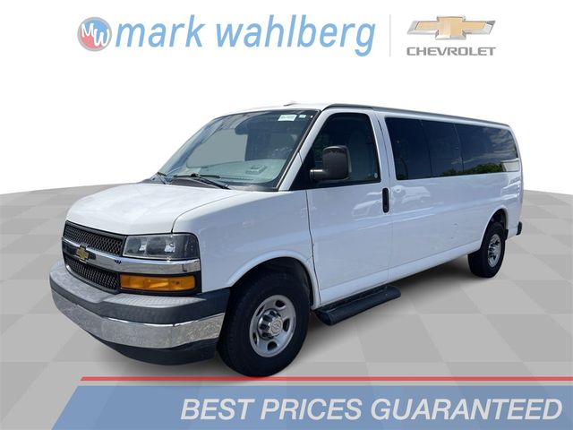 2020 Chevrolet Express LT