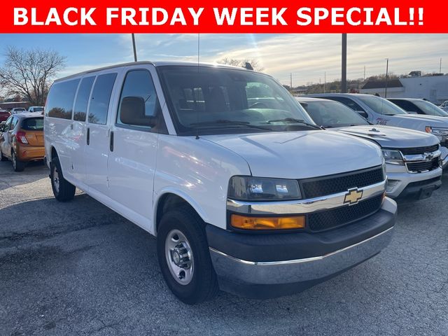 2020 Chevrolet Express LT