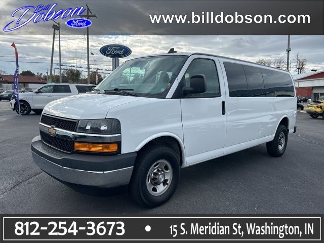 2020 Chevrolet Express LT