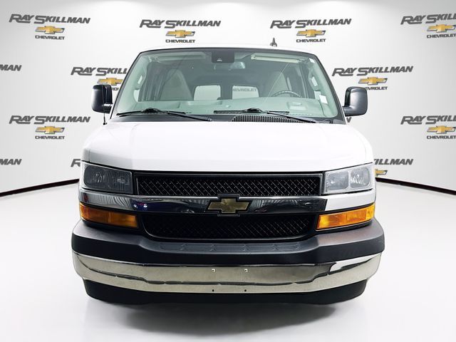 2020 Chevrolet Express LT