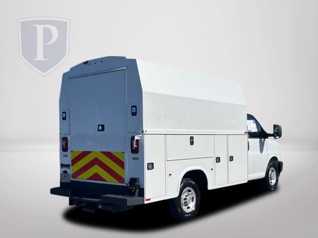 2020 Chevrolet Express Base