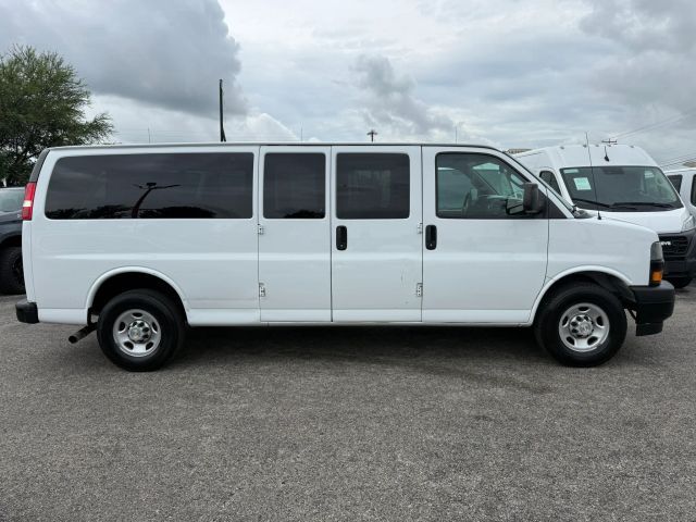 2020 Chevrolet Express LS