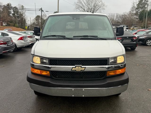 2020 Chevrolet Express LT