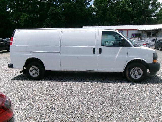 2020 Chevrolet Express Base