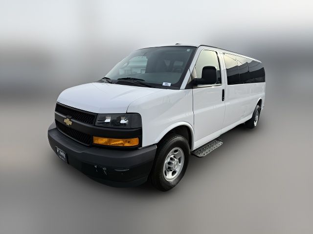 2020 Chevrolet Express LS