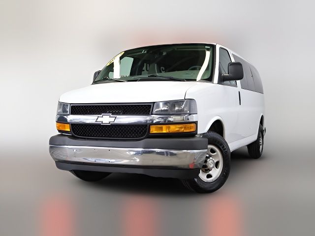 2020 Chevrolet Express LT