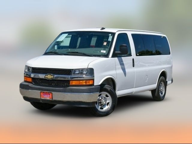 2020 Chevrolet Express LT