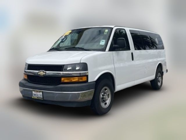 2020 Chevrolet Express LT