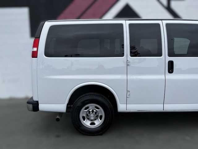 2020 Chevrolet Express LT