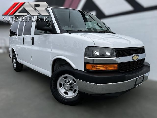 2020 Chevrolet Express LT