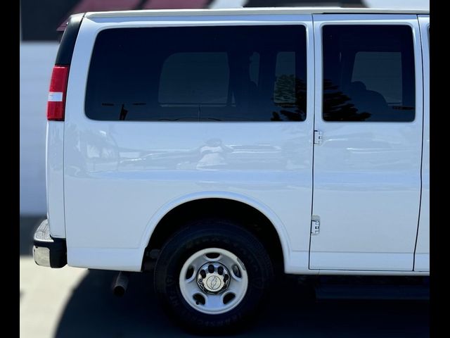 2020 Chevrolet Express LT