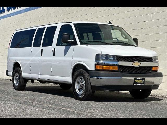 2020 Chevrolet Express LT