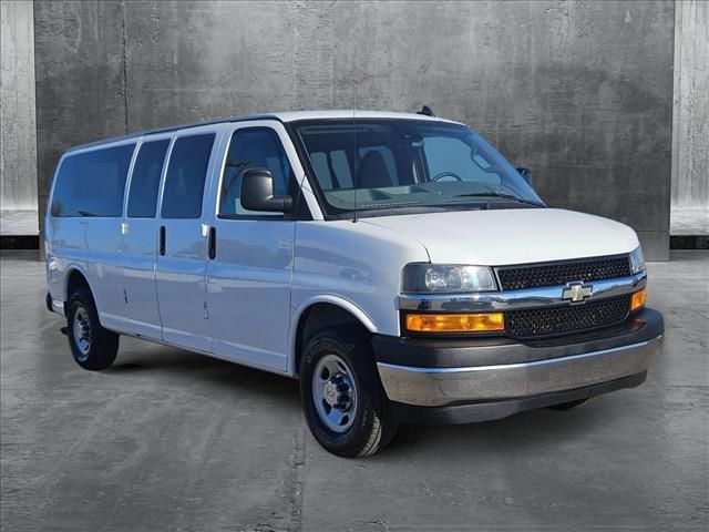 2020 Chevrolet Express LT