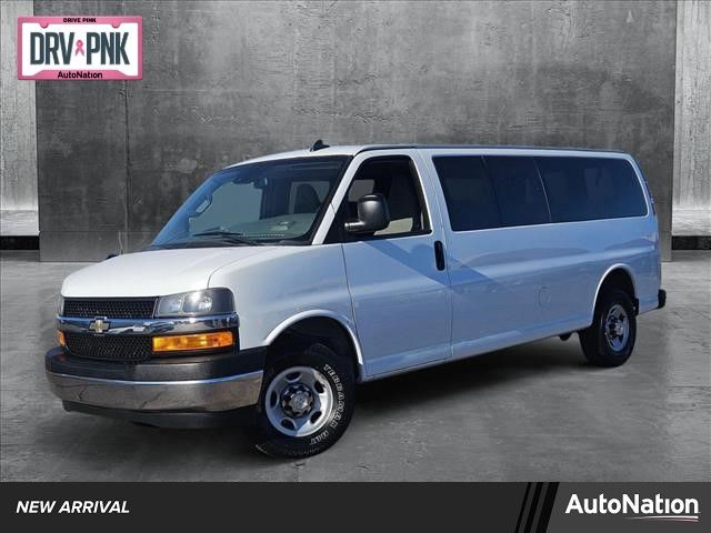 2020 Chevrolet Express LT