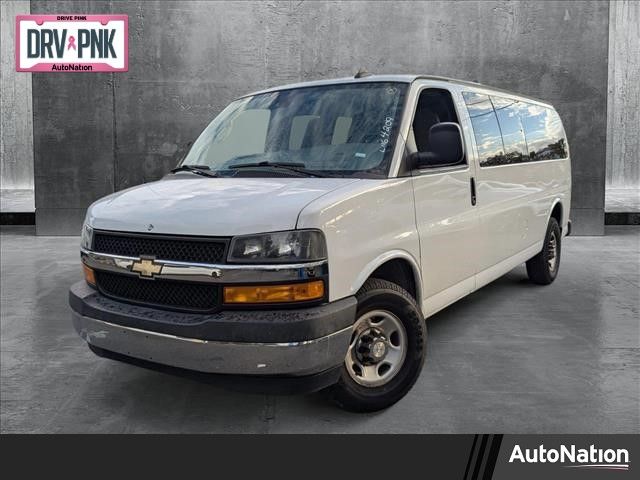 2020 Chevrolet Express LT