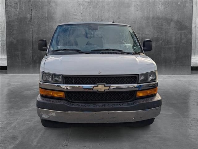 2020 Chevrolet Express LT