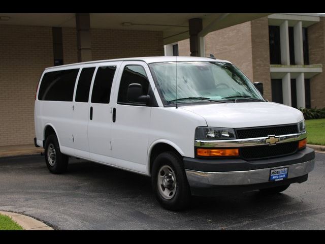 2020 Chevrolet Express LT