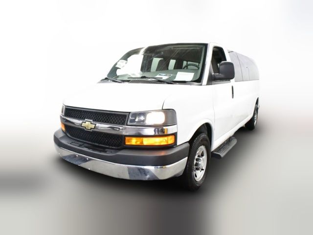 2020 Chevrolet Express LT