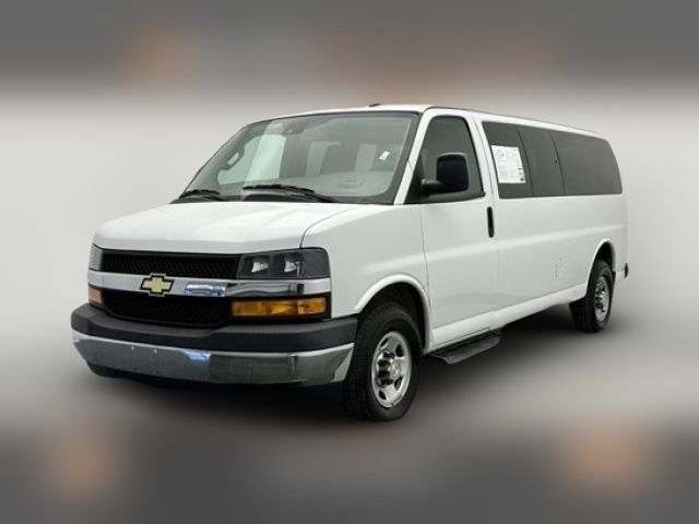 2020 Chevrolet Express LT