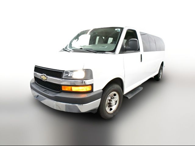 2020 Chevrolet Express LT