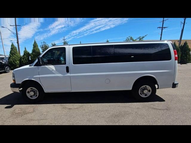 2020 Chevrolet Express LT