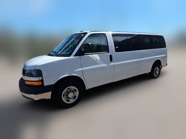 2020 Chevrolet Express LT