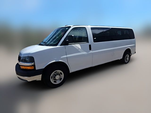 2020 Chevrolet Express LT