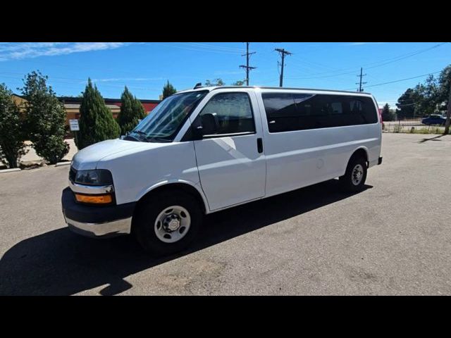 2020 Chevrolet Express LT