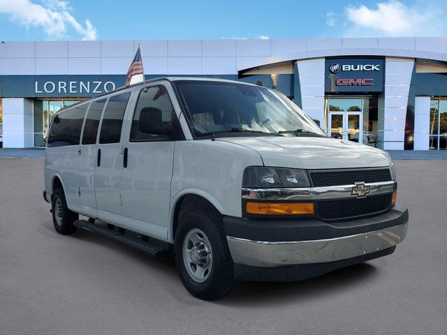 2020 Chevrolet Express LT
