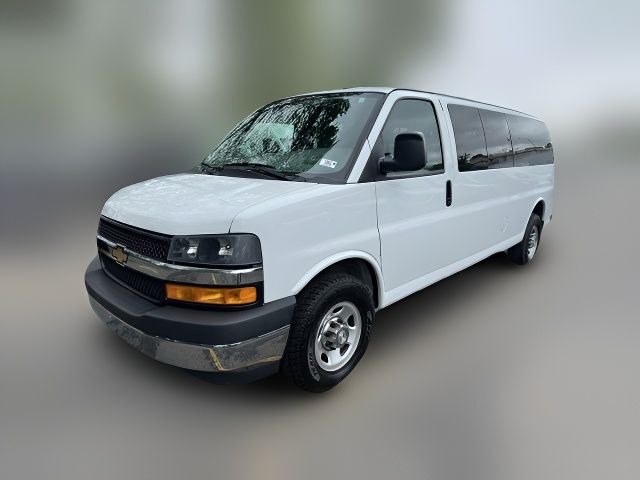 2020 Chevrolet Express LT