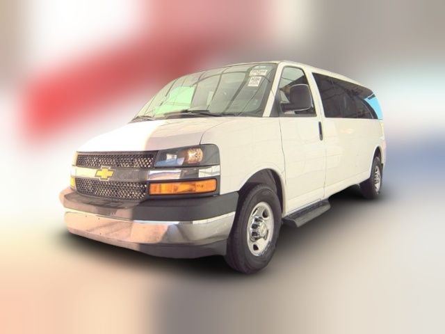 2020 Chevrolet Express LT