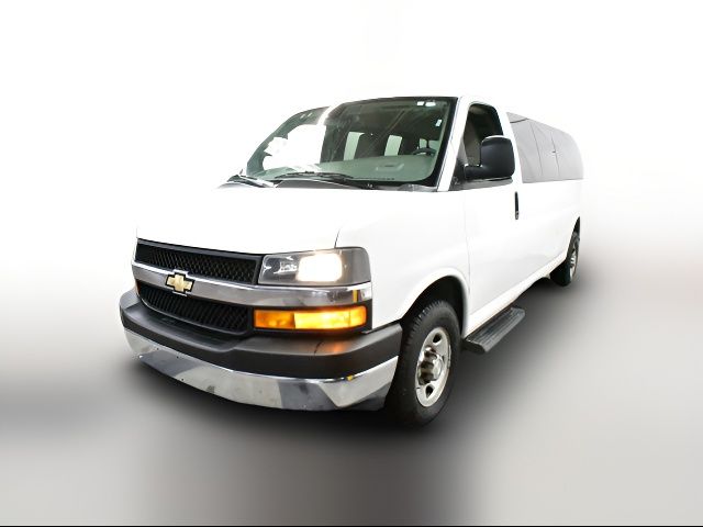 2020 Chevrolet Express LT