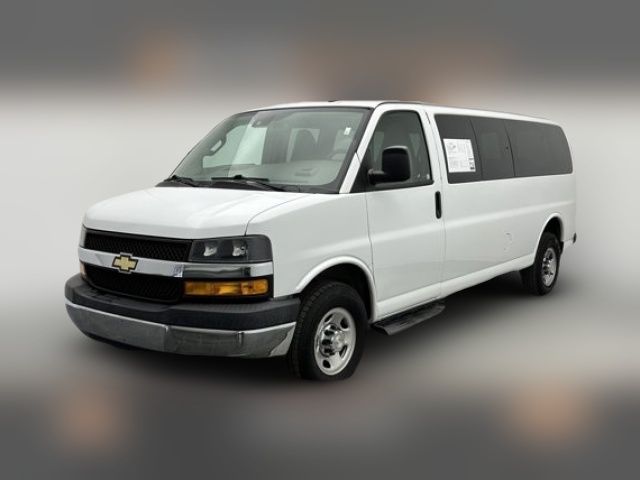 2020 Chevrolet Express LT