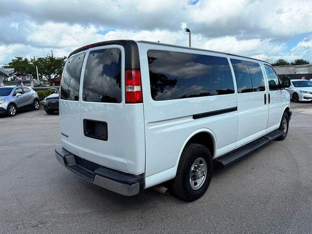 2020 Chevrolet Express LT