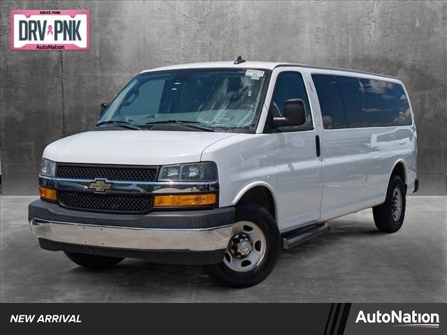 2020 Chevrolet Express LT