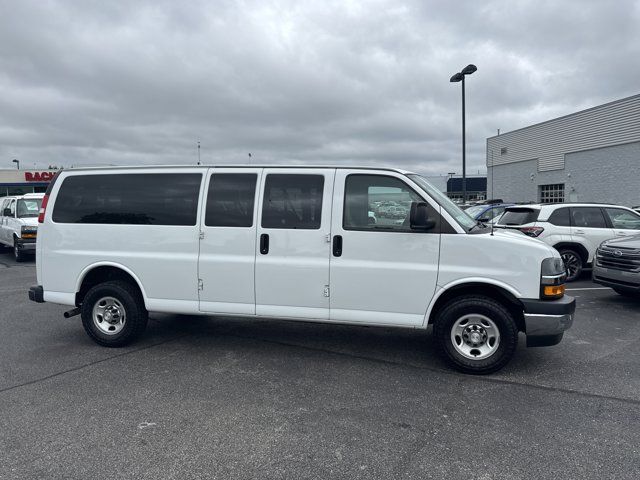 2020 Chevrolet Express LT