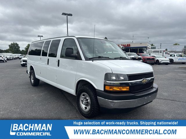 2020 Chevrolet Express LT
