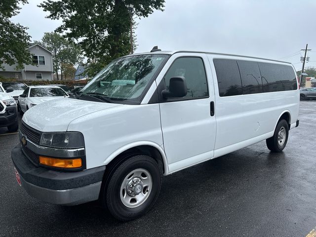 2020 Chevrolet Express LT