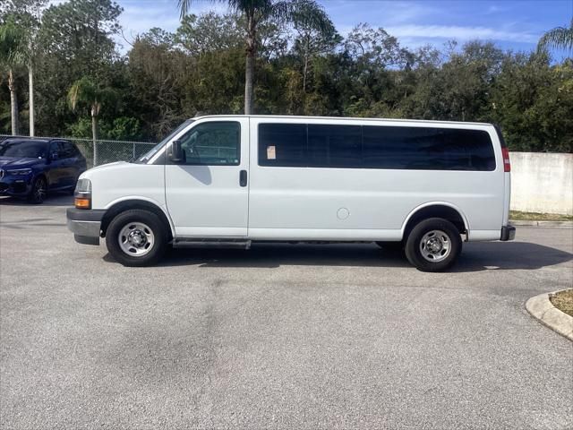 2020 Chevrolet Express LT