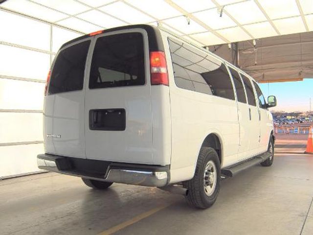 2020 Chevrolet Express LT