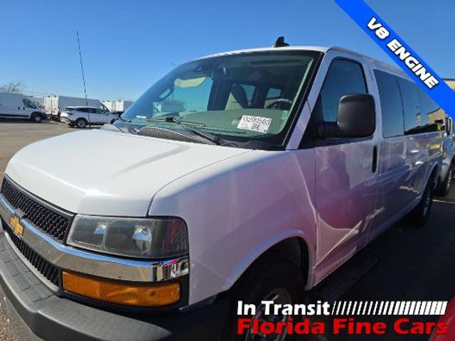 2020 Chevrolet Express LT