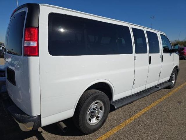 2020 Chevrolet Express LT