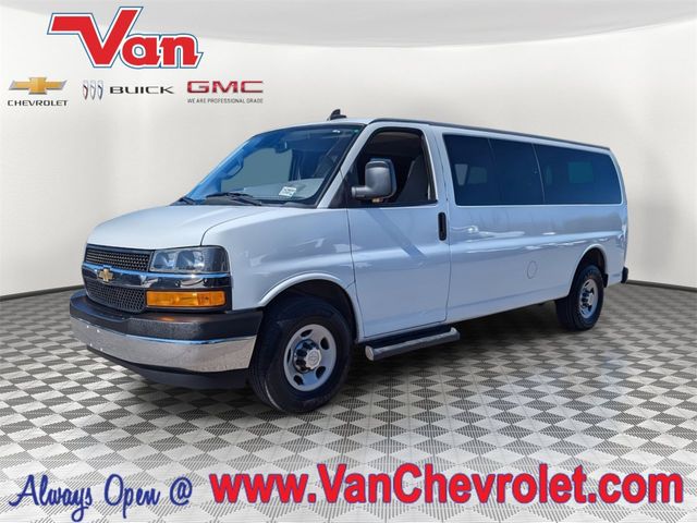 2020 Chevrolet Express LT