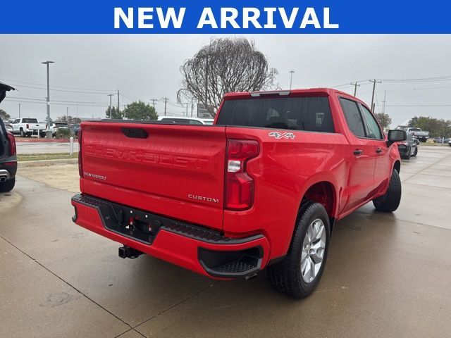 2020 Chevrolet Silverado 1500 Custom