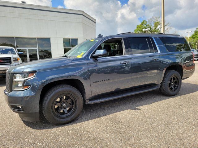 2020 Chevrolet Suburban LT