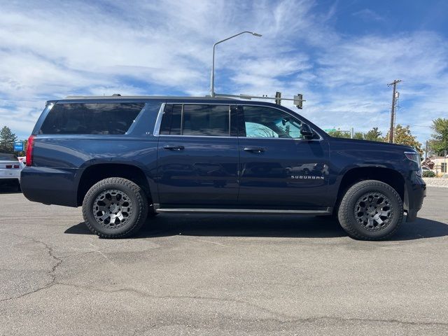 2020 Chevrolet Suburban LT