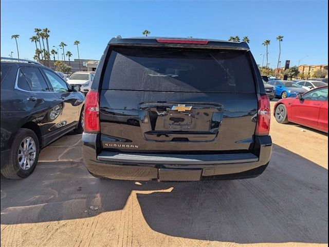 2020 Chevrolet Suburban LT